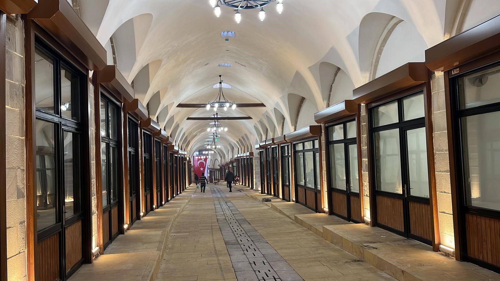 526 Yıllık Tarihi Çarşı Restorasyonla Yeniden Hayat Buldu (1)