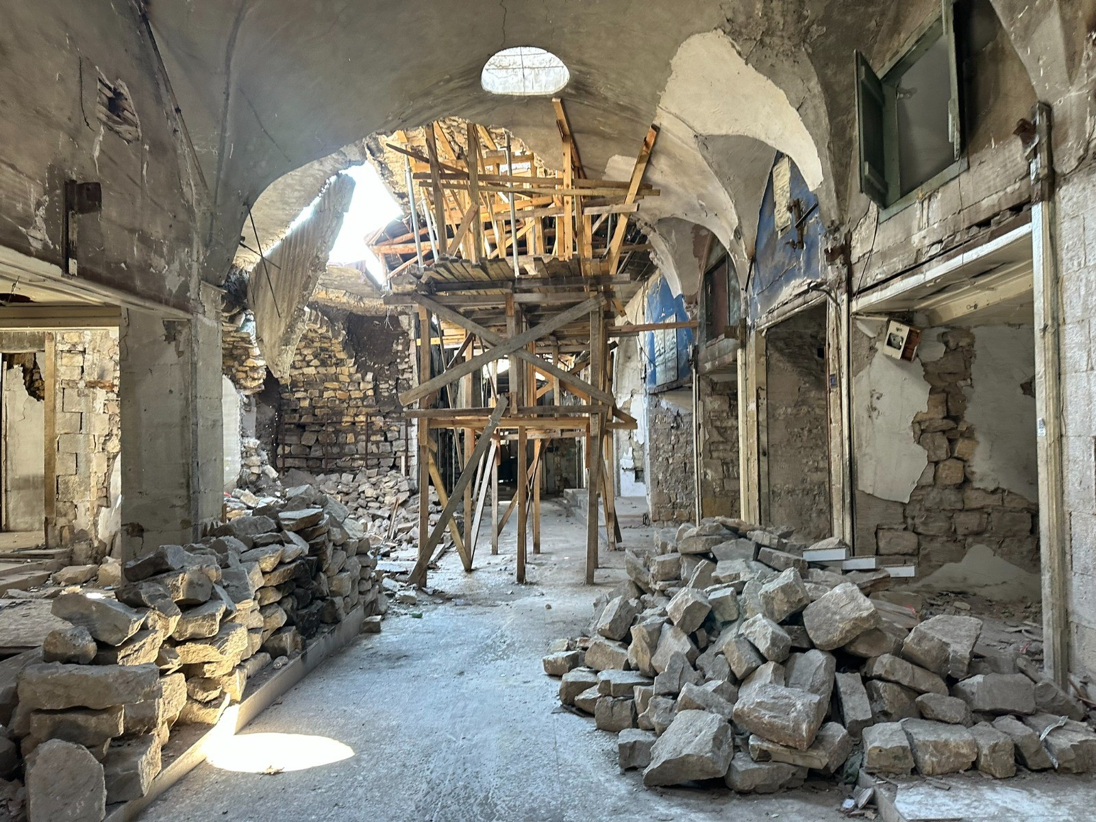 526 Yıllık Tarihi Çarşı Restorasyonla Yeniden Hayat Buldu (4)