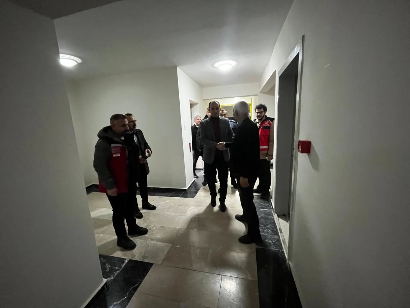 Afşin Kaymakamı Sarıdoğan’dan Depremzede Ailelere Anlamlı Ziyaret