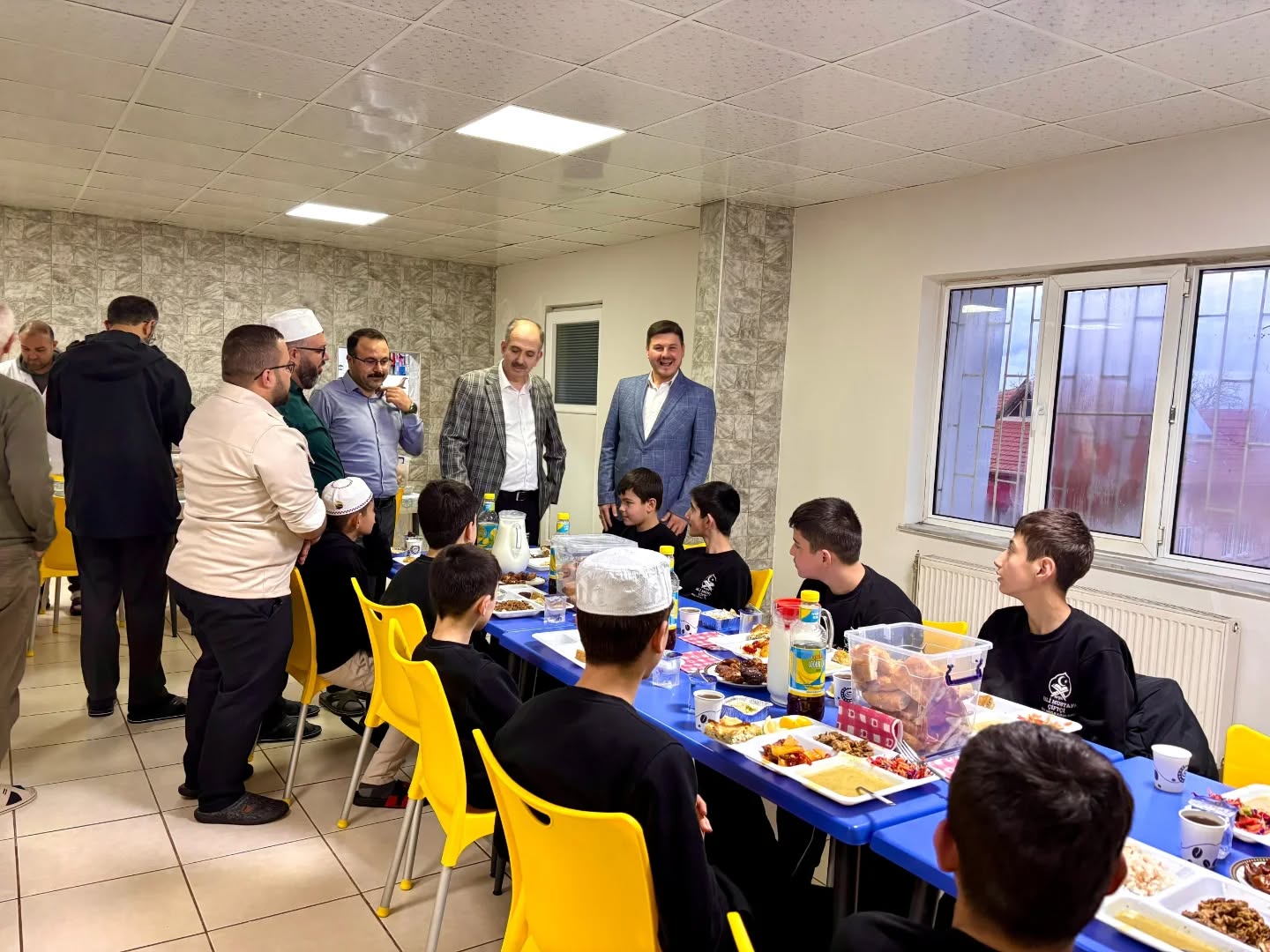 640415745 17922347142252945 2989581331528124782 N