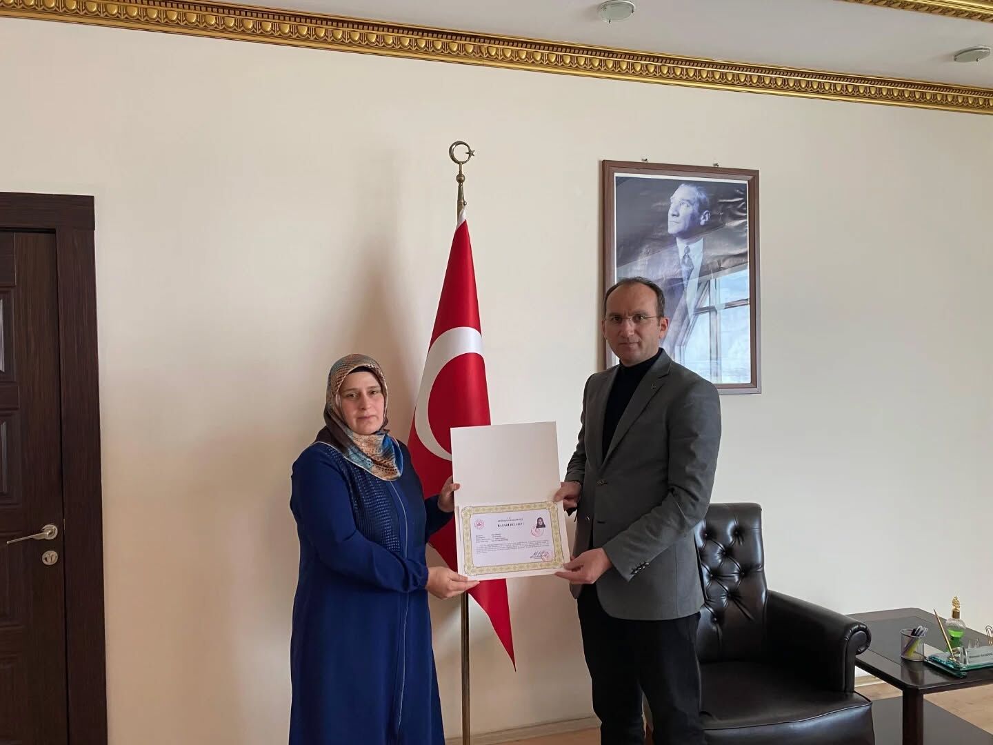 643091811 18087603455468161 2054613277611387706 N