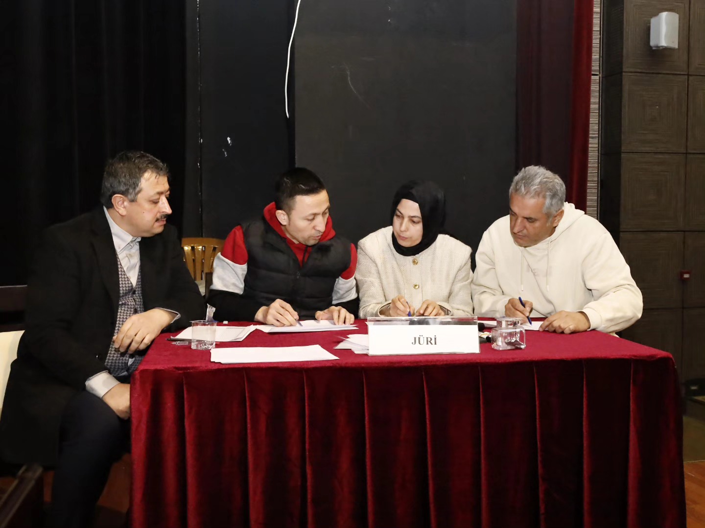 Afşin Anadolu Lisesi Bilgi Yarışmasında Zirveye Çıktı