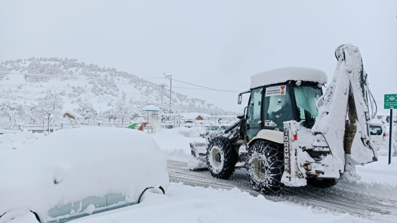 Afşin Merkezli Karla Mücadele İlçelerde Yoğun Mesai (3)
