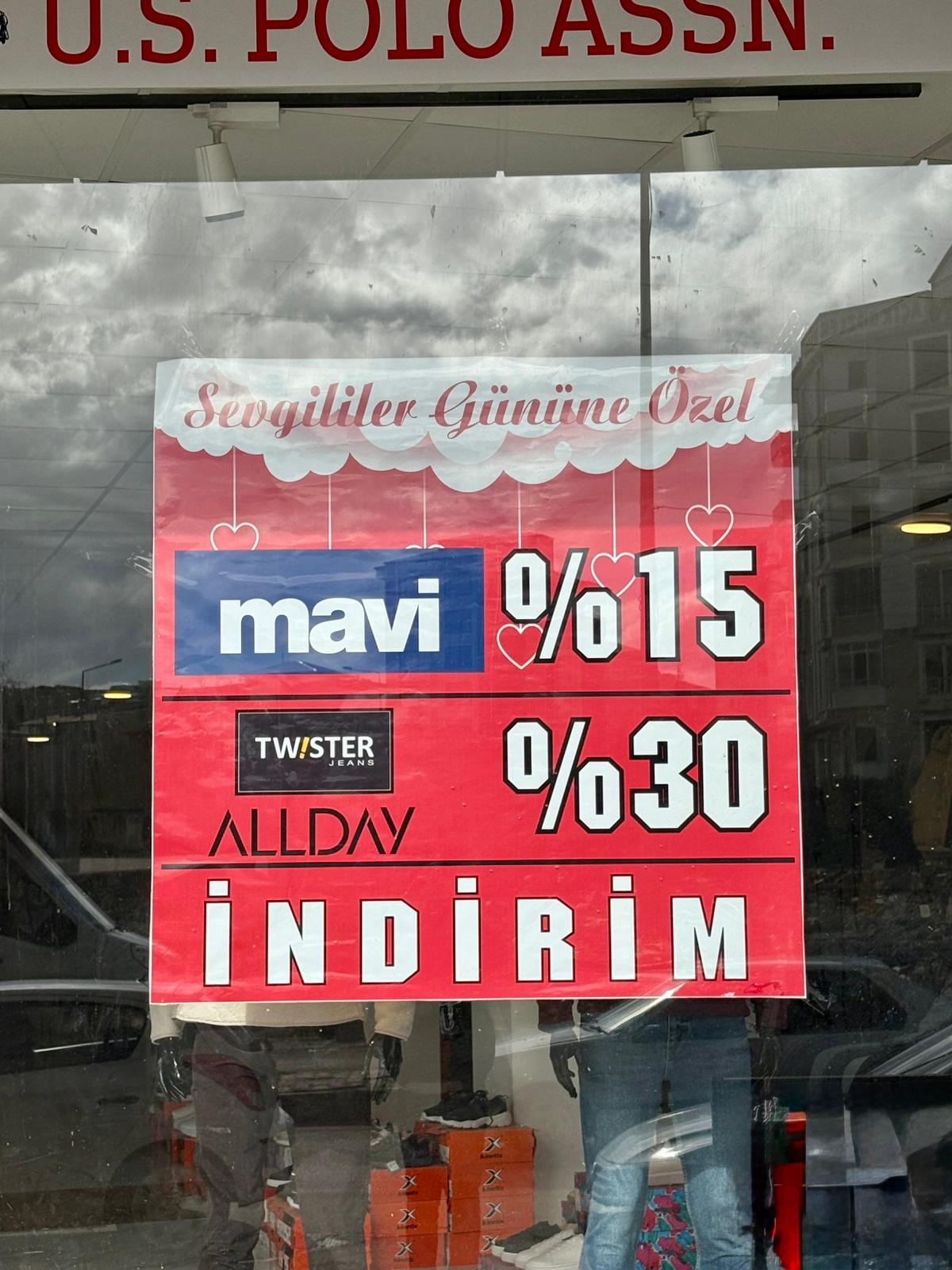 Afşin’de 14 Şubat Sevgililer Günü’ne Özel İndirim Fırsatları Başladı (2)
