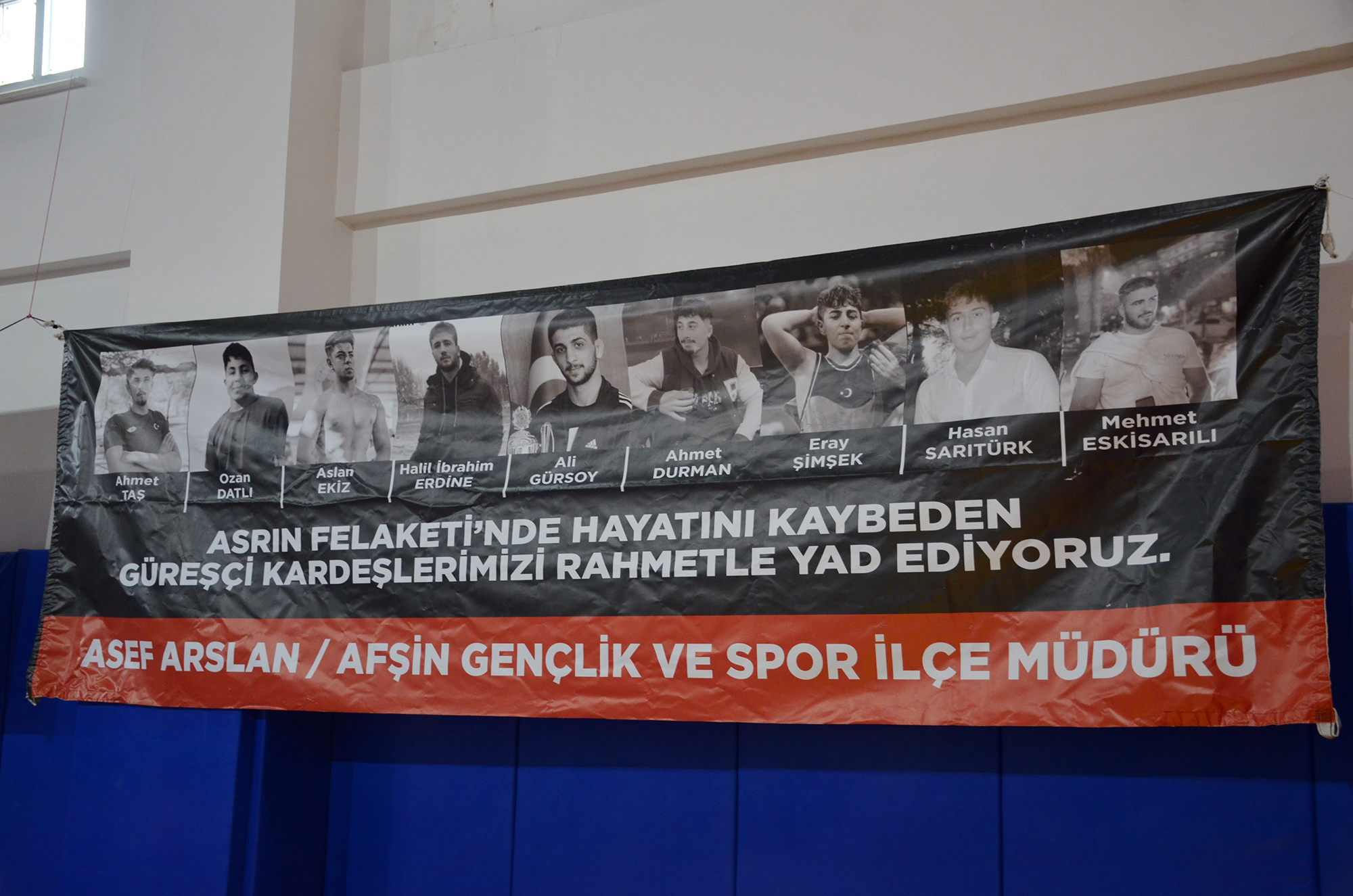 Afşin’de Deprem Şehidi Pehlivanlar Anısına Güreş Turnuvası Başladı (1)