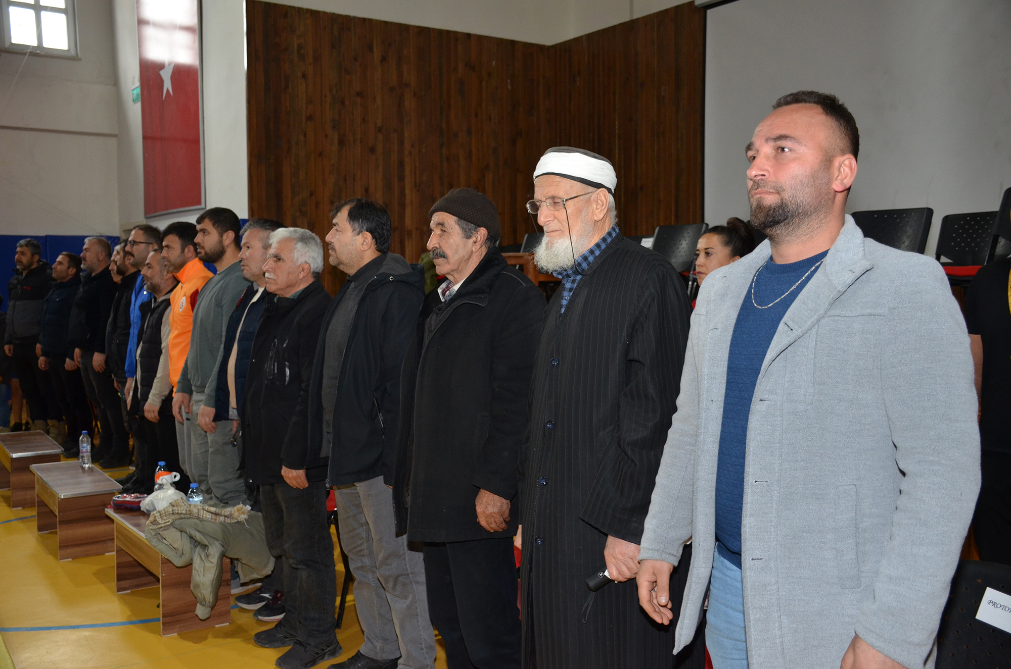 Afşin’de Deprem Şehidi Pehlivanlar Anısına Güreş Turnuvası Başladı (2)