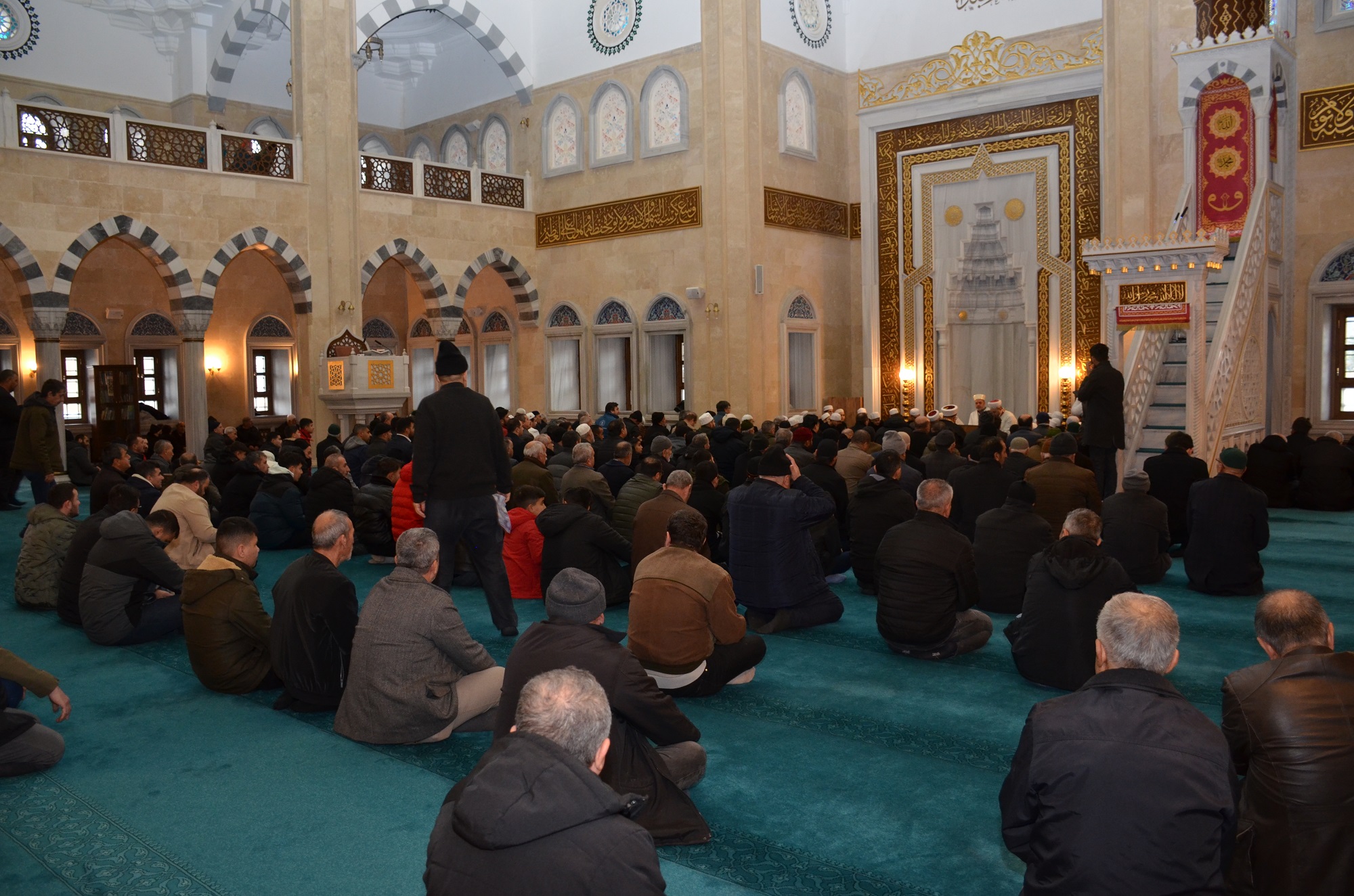 Afşin’de Deprem Şehitleri, Felaketin 3. Yılında Dualarla Yâd Edildi (10)