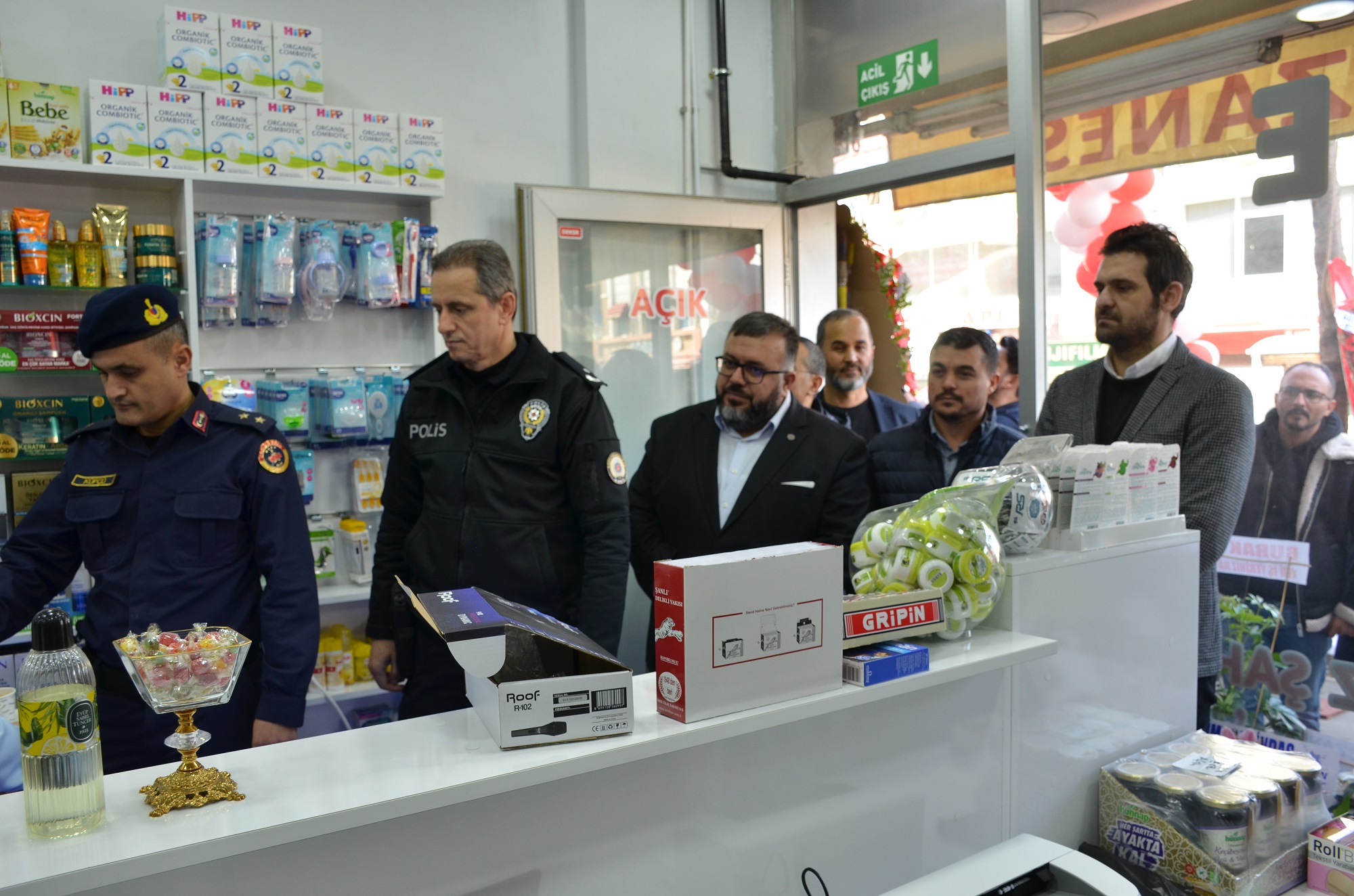 Afşin’de Fatih Eczanesi Hizmete Açıldı (13)