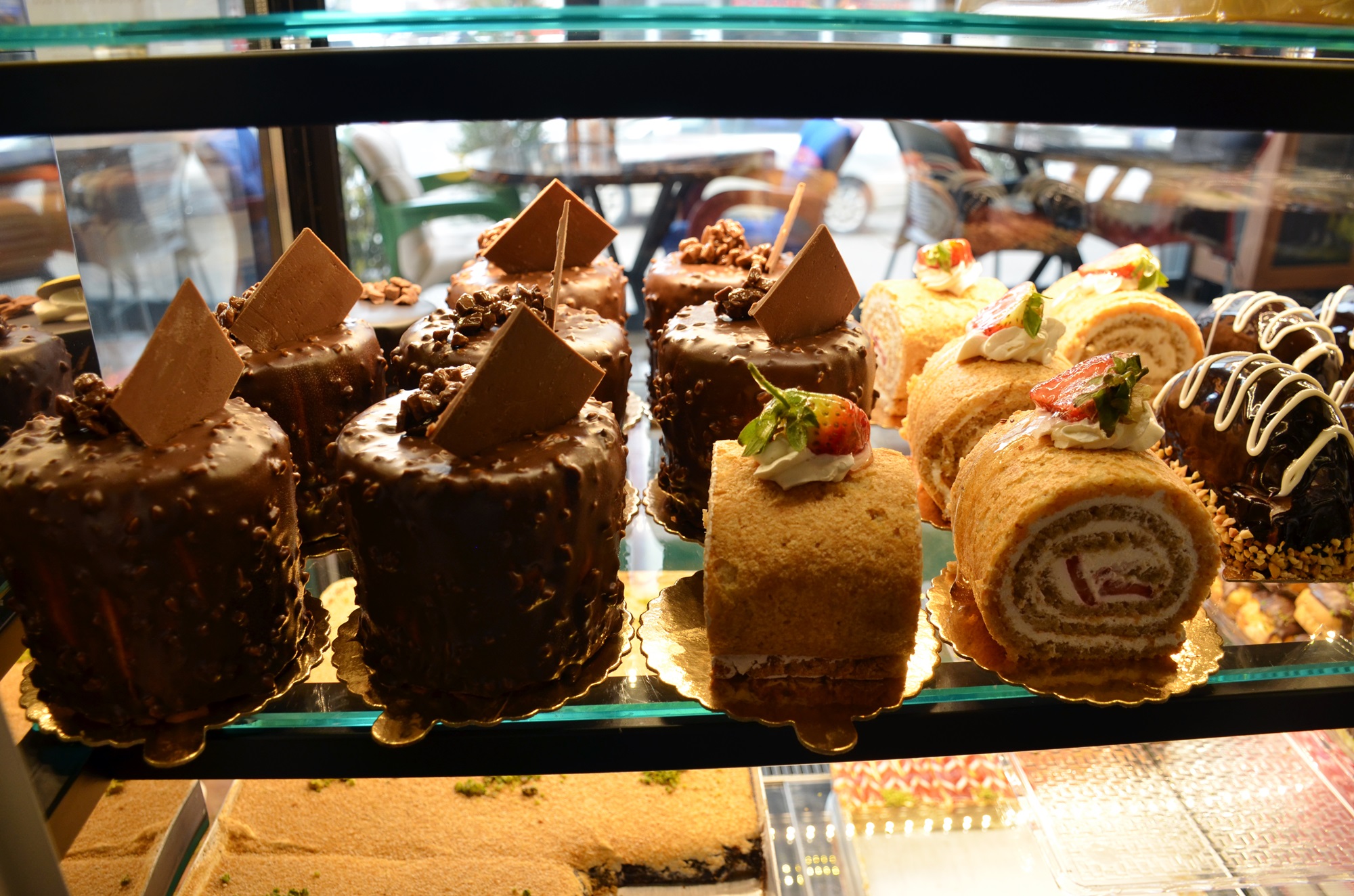 Afşin’de Hijyen Ve Lezzetin Adresi Kardo Pastanesi (13)