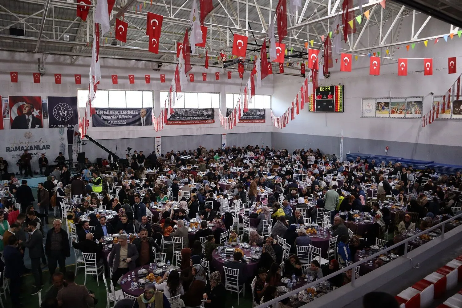 Afsinde Iftar Programi Duzenlendi 10