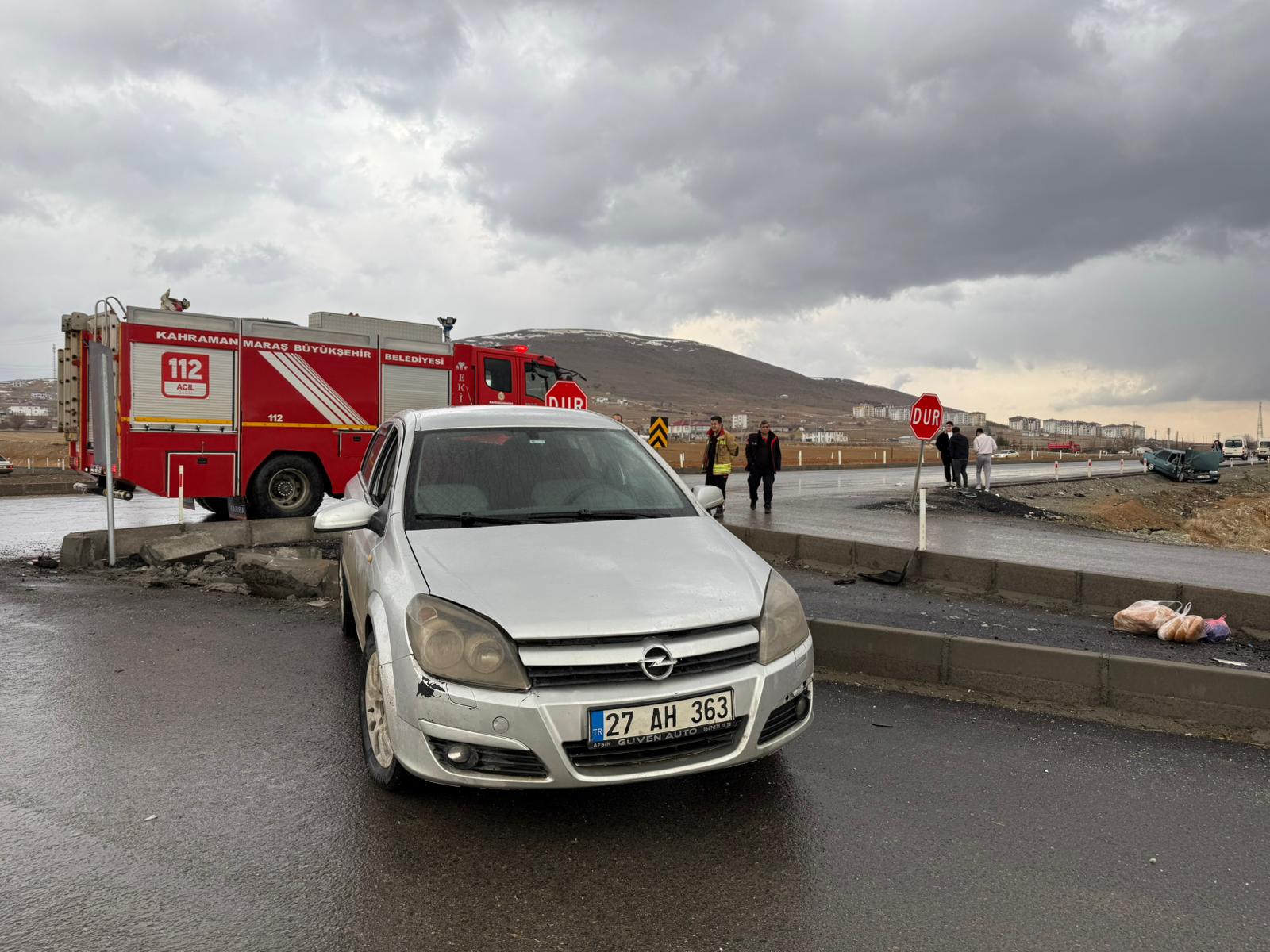 Afşin’de İki Otomobil Çarpıştı: 1 Yaralı