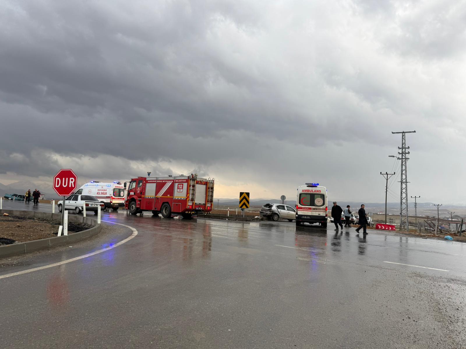 Afşin’de İki Otomobil Çarpıştı: 1 Yaralı