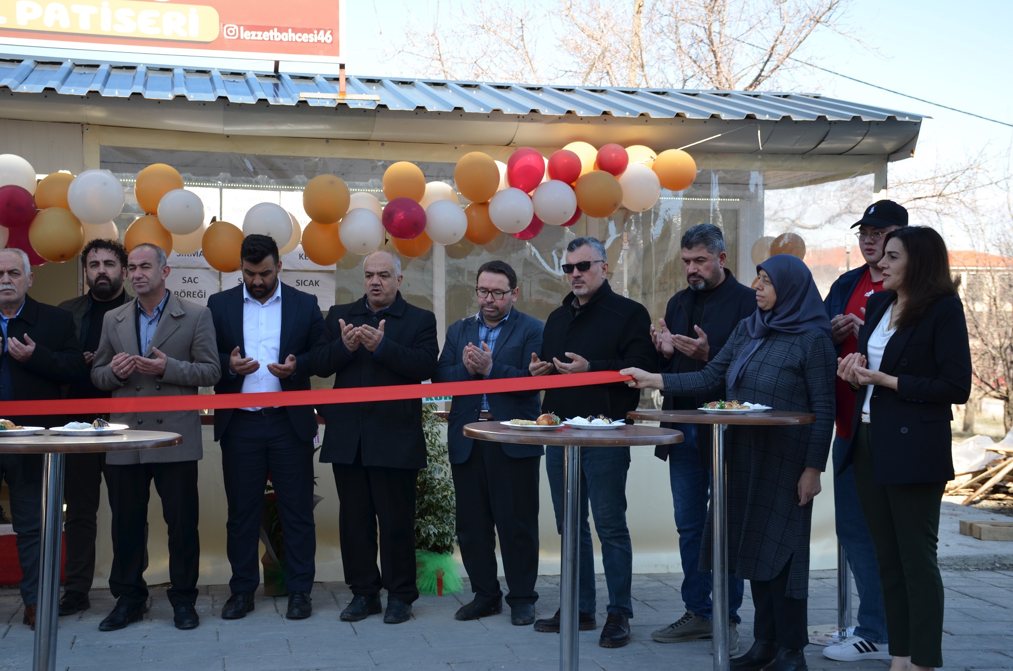 Afşin’de “Lezzet Bahçesi Kahvaltı Ve Patiseri” Hizmete Açıldı (1)