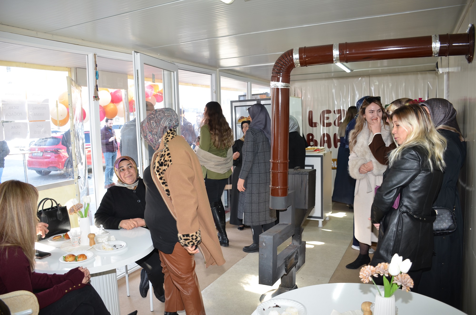 Afşin’de “Lezzet Bahçesi Kahvaltı Ve Patiseri” Hizmete Açıldı (8)