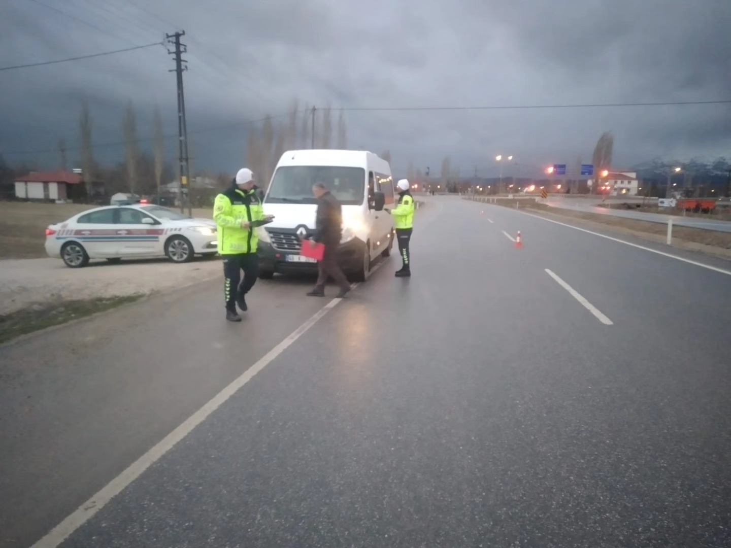 Afşin’de Öğrenci Servislerine Güvenlik Denetimi