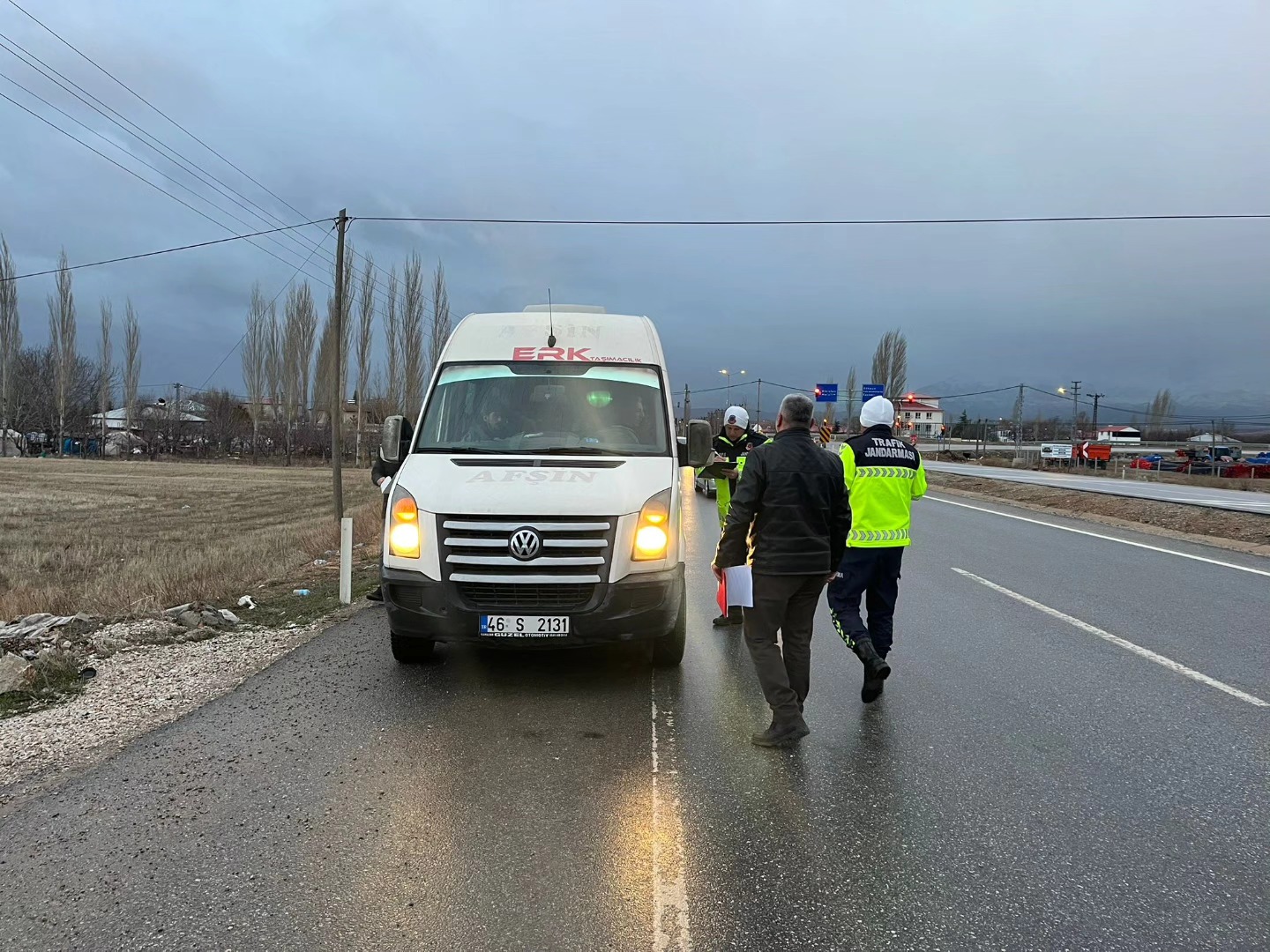 Afşin’de Öğrenci Servislerine Güvenlik Denetimi1