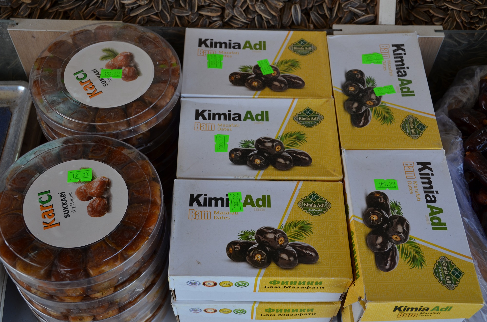 Afşin’de Ramazan Sofralarının Vazgeçilmezi Hurma Tezgâhlarda (9)