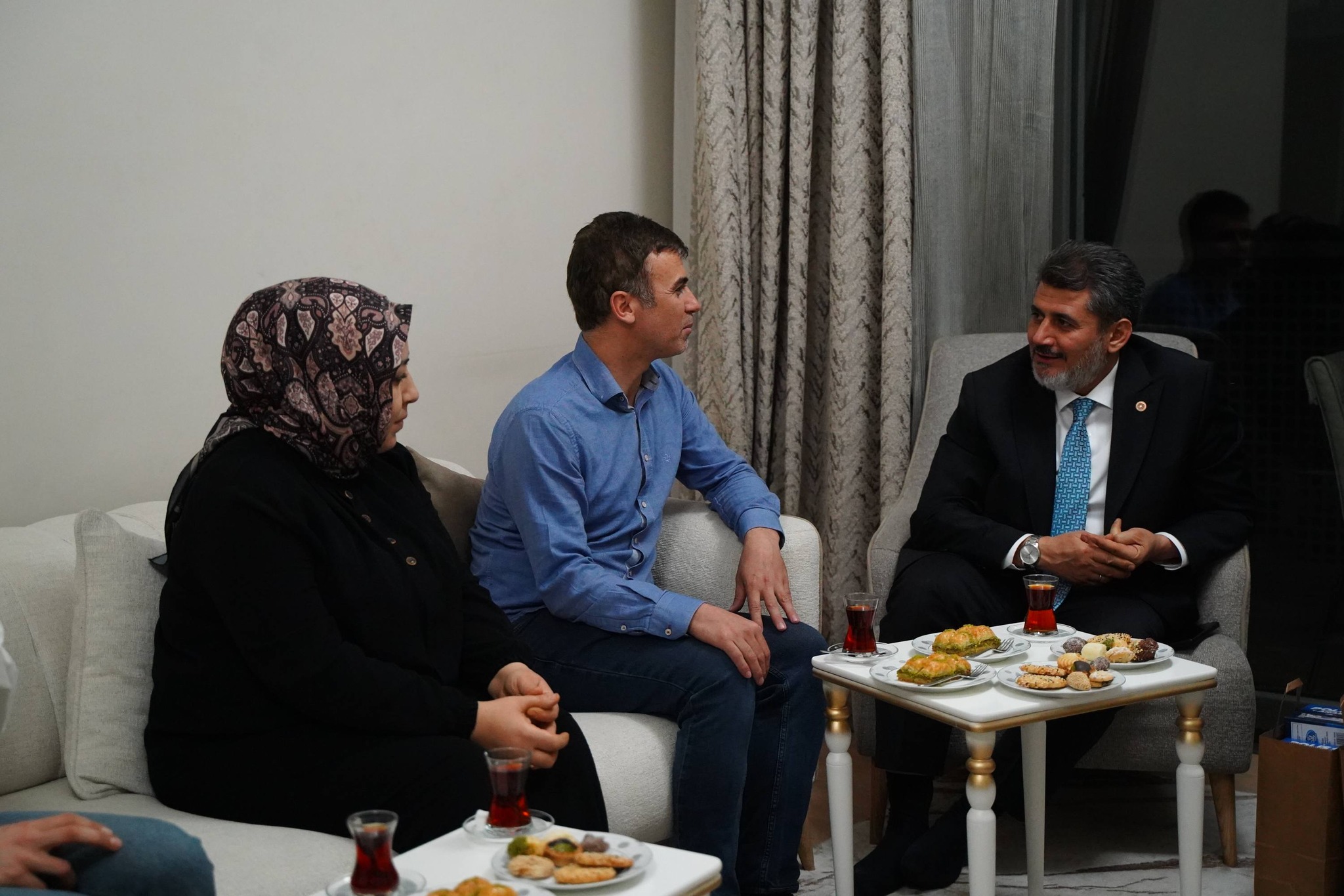 Ak Parti Kahramanmaraş Milletvekilleri “Yeni Evim, İlk İftarım” Programında Vatandaşlarla Buluştu (1)