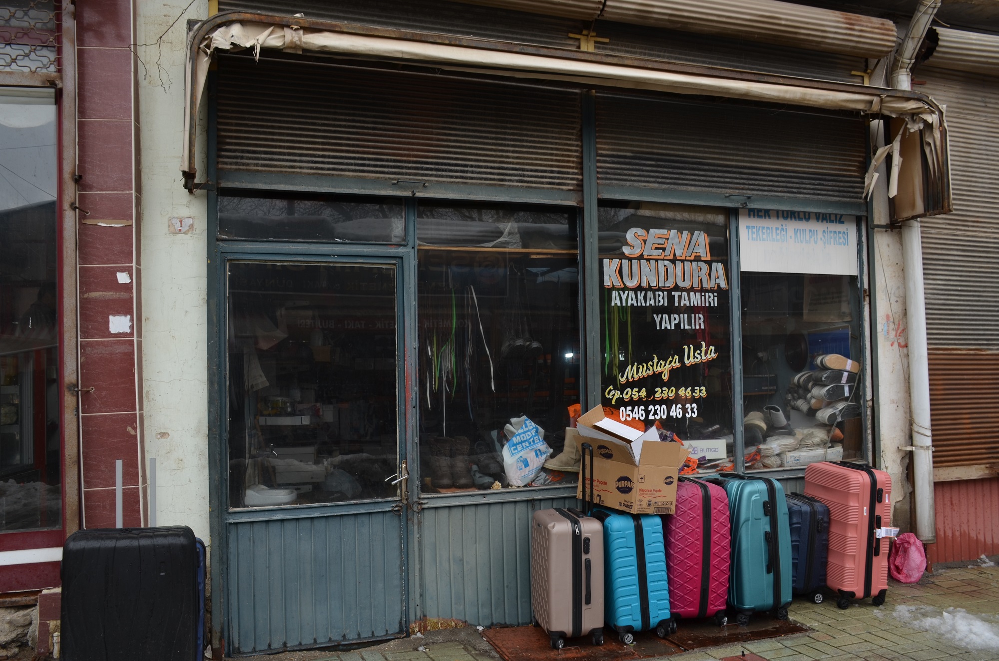 Ayakkabılara Ve Çantalara Yeniden Hayat Veren Usta Mustafa Arslantaş (7)