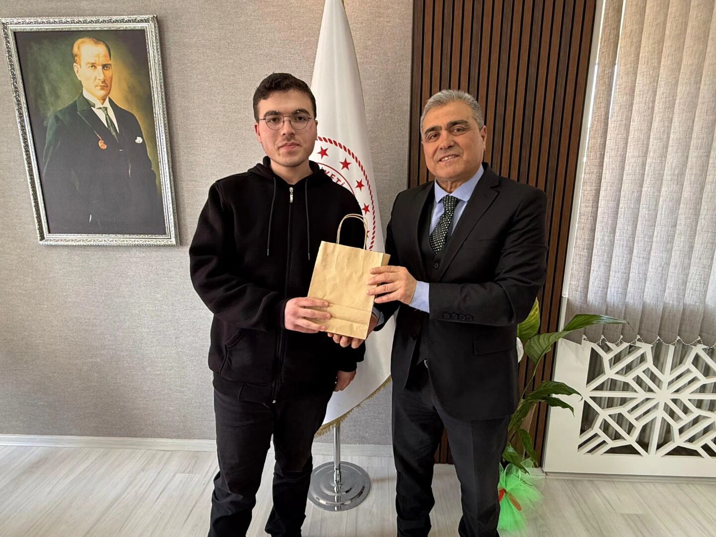 Bilgi Yarışması Şampiyonlarından Başkan Kıraç’a Ziyaret7