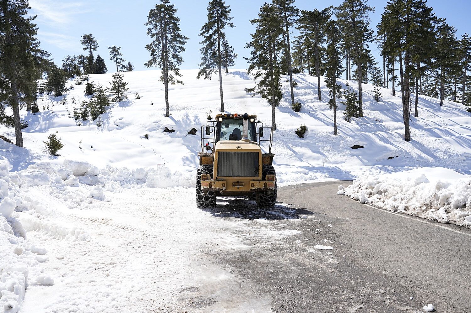 Büyükşehir’den Göksun Kırsalında Olumsuz Hava Koşullarıyla Etkin Mücadele (3)