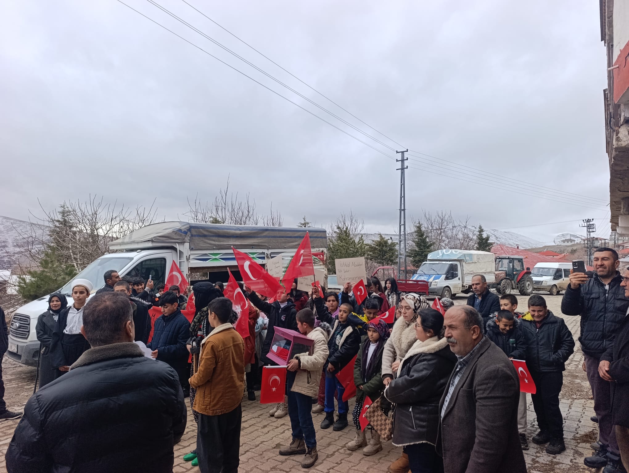 Büyüktatlı Mahallesi’nde Milli Mücadele Ruhu Yeniden Canlandı4