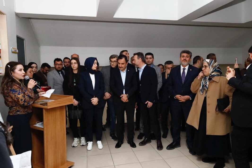 Çukurova Elektrik Anadolu Lisesi’ne İki Yeni Etüt Salonu Kazandırıldı3
