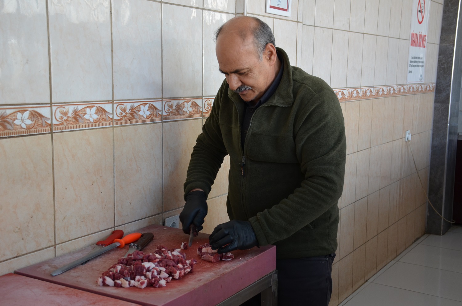 Afşin’de Ramazan Ayı Öncesi Kasaplarda Yoğunluk Başladı