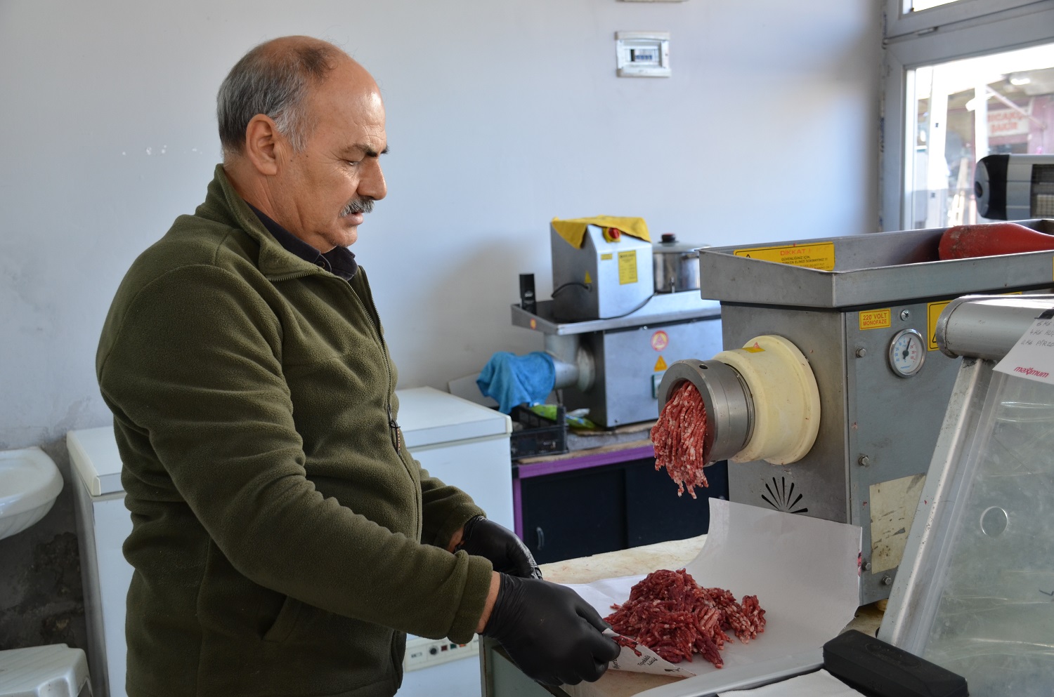 Afşin’de Ramazan Ayı Öncesi Kasaplarda Yoğunluk Başladı