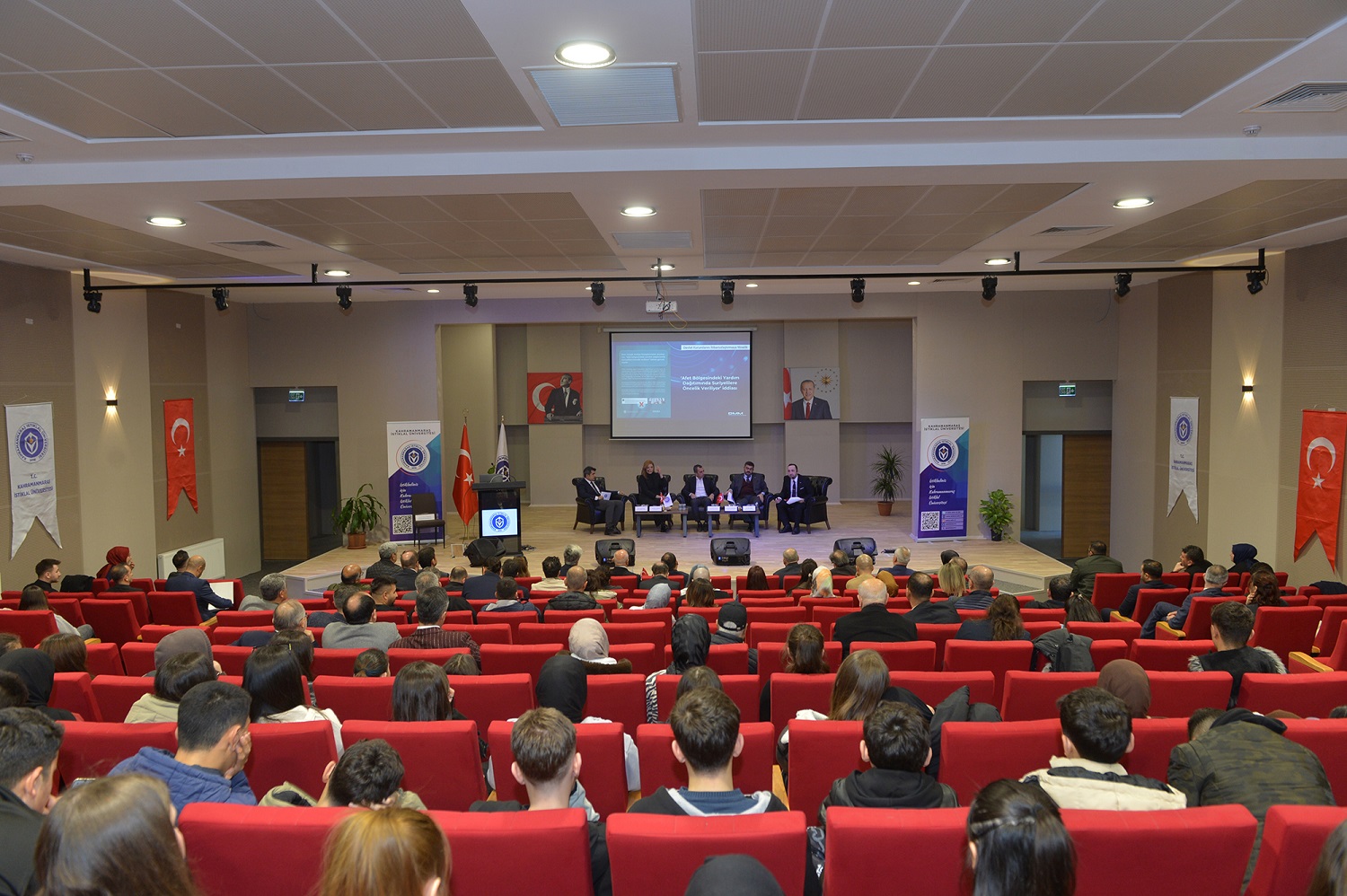 Deprem Anında Gazetecilik Ve Medyanın Rolü Konuşuldu (1)