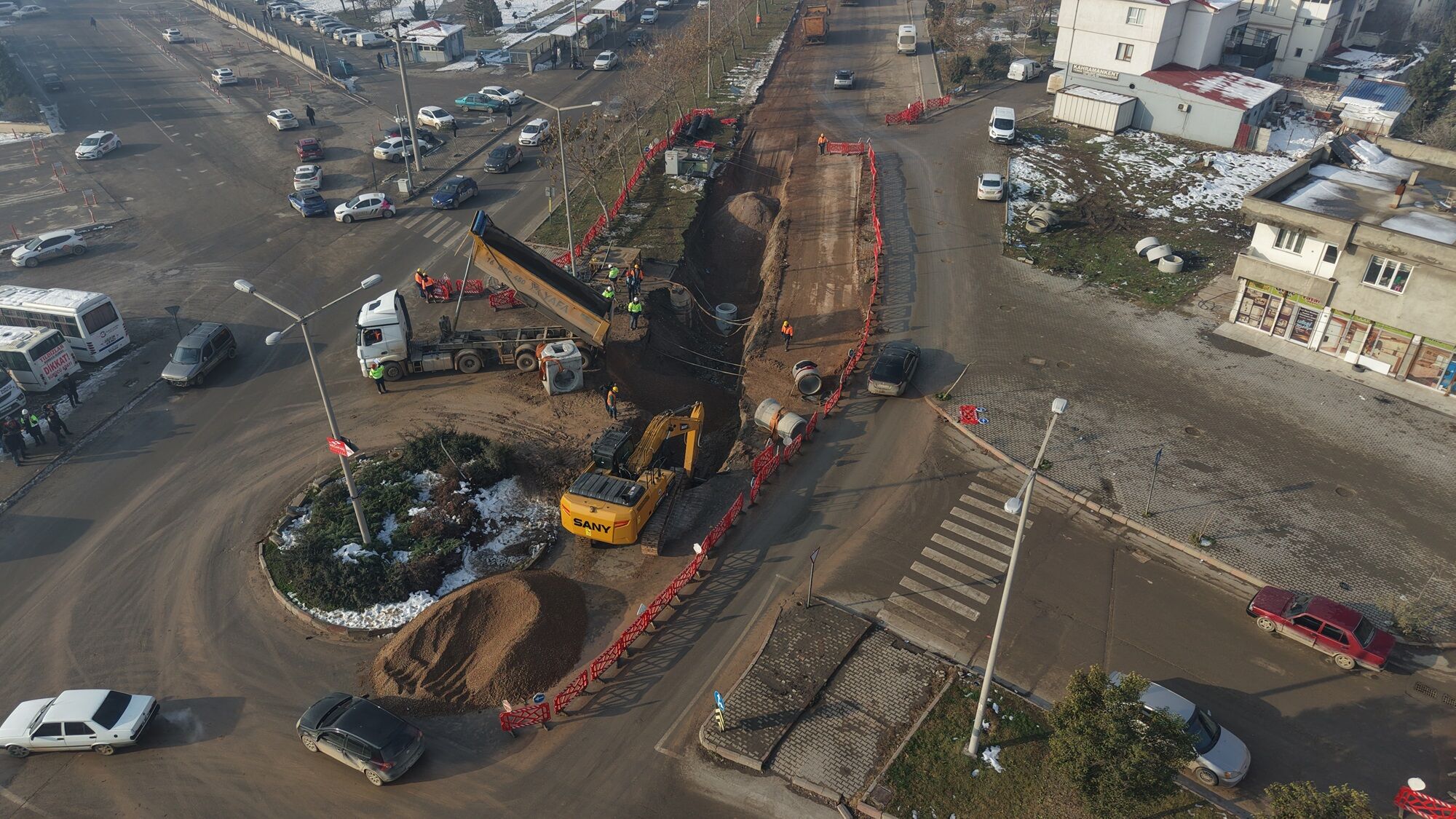 Depremlerde Hasar Gören Kahramanmaraş'taki Altyapı Sil Baştan Yapılıyor (9)