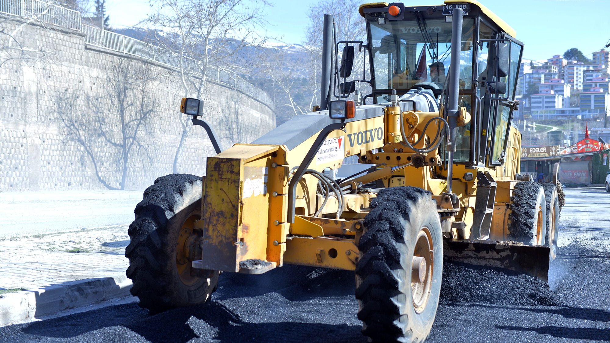 Dulkadiroğlu’nda Sürüş Konforu İçin Büyükşehir’den Durmaksızın Müdahale (3)