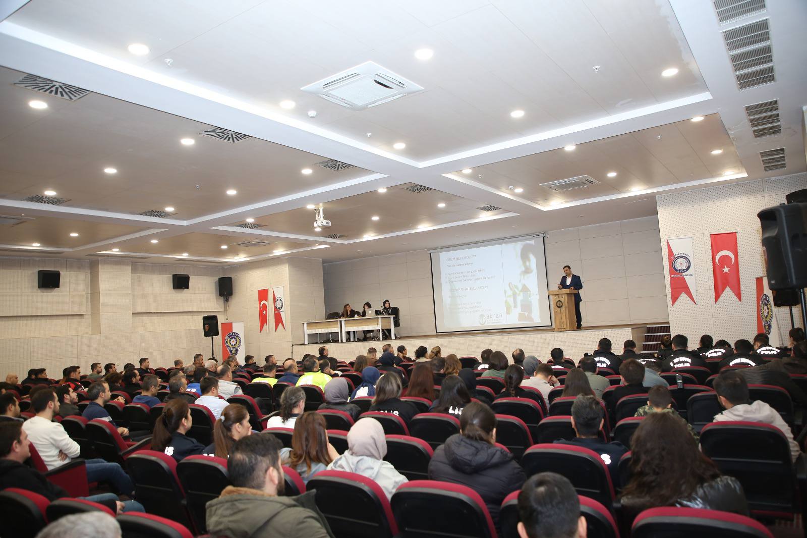 Emniyet Personeline Otizm Farkındalık Semineri