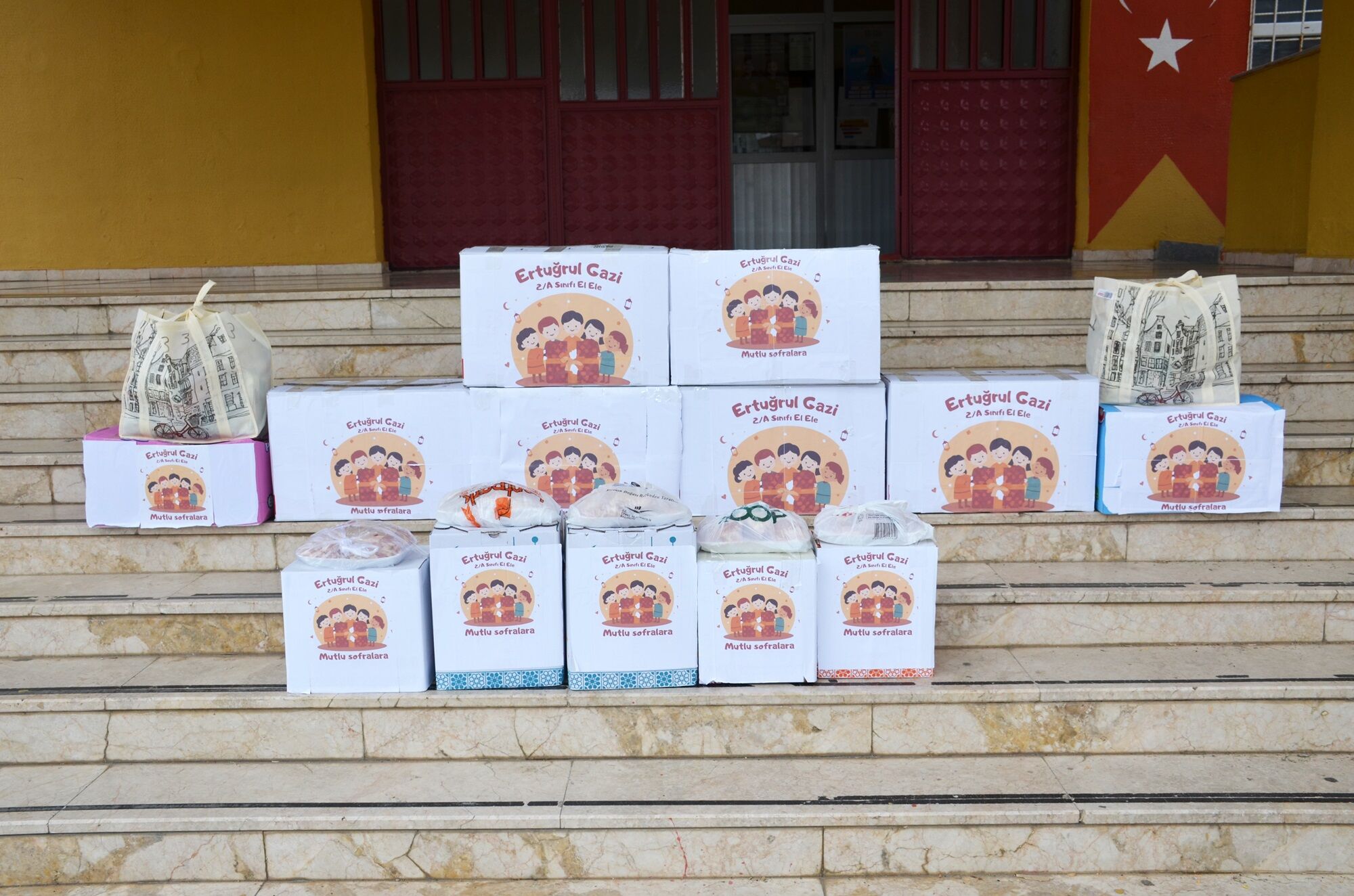 Ertuğrul Gazi İlkokulu Öğrencilerinden Ramazan’da Anlamlı Yardım (1)
