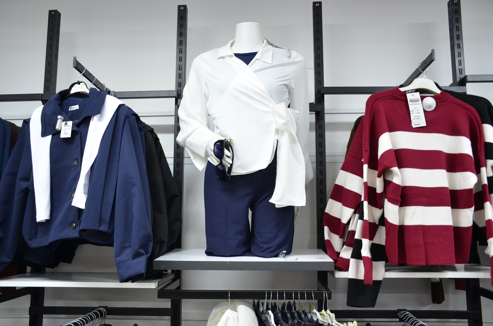 Hadise Giyim’den Büyük İndirim Tüm Ürünlerde Etiketin Yarısı (11)