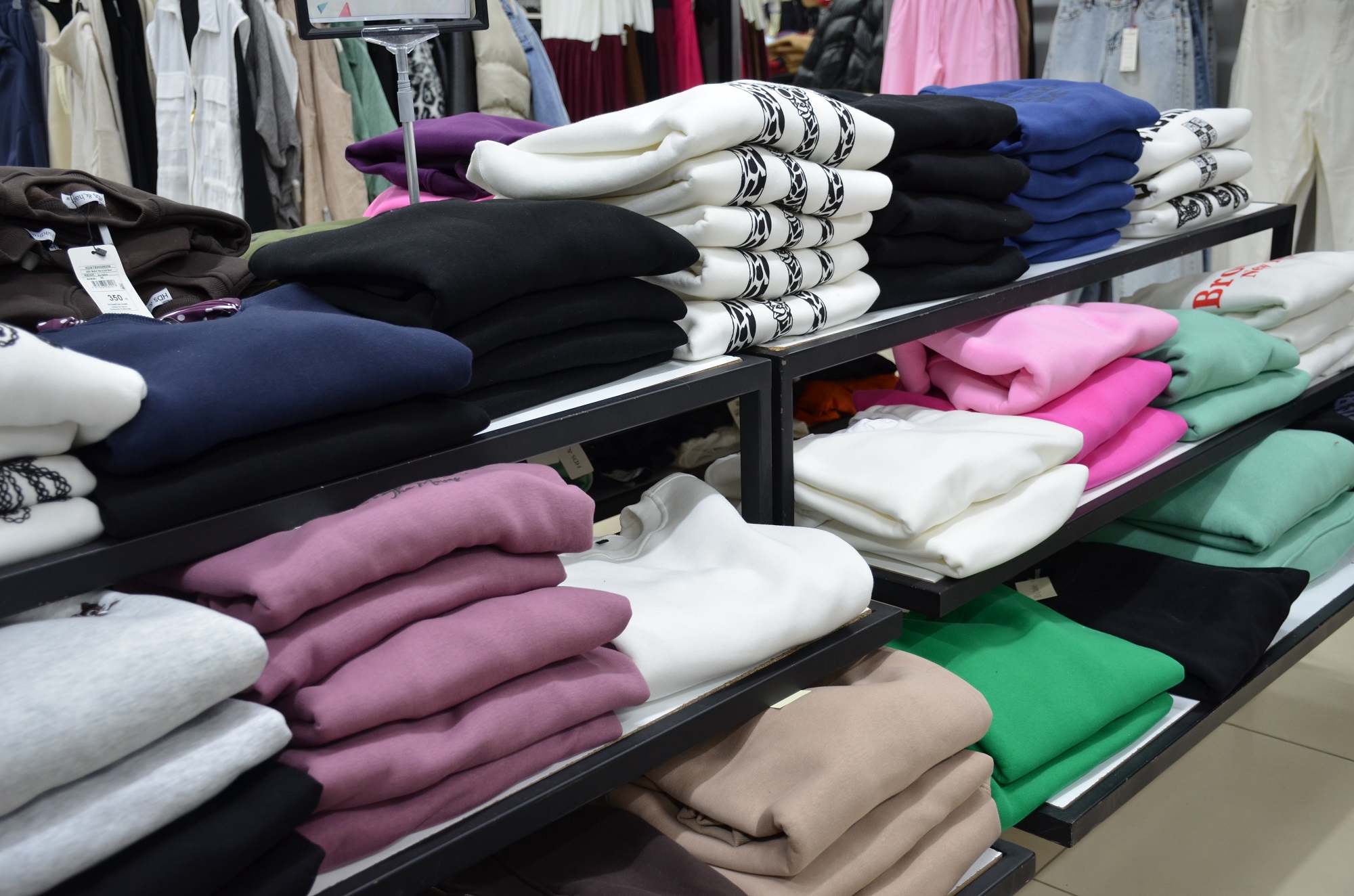 Hadise Giyim’den Büyük İndirim Tüm Ürünlerde Etiketin Yarısı (12)