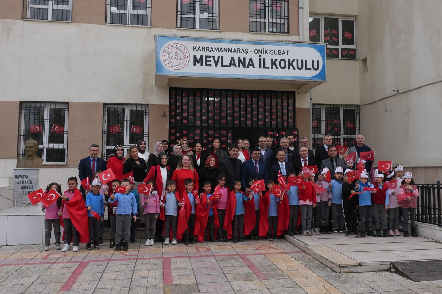 İkinci Dönem “Bayrak Sevgisi” Temasıyla Başladı5