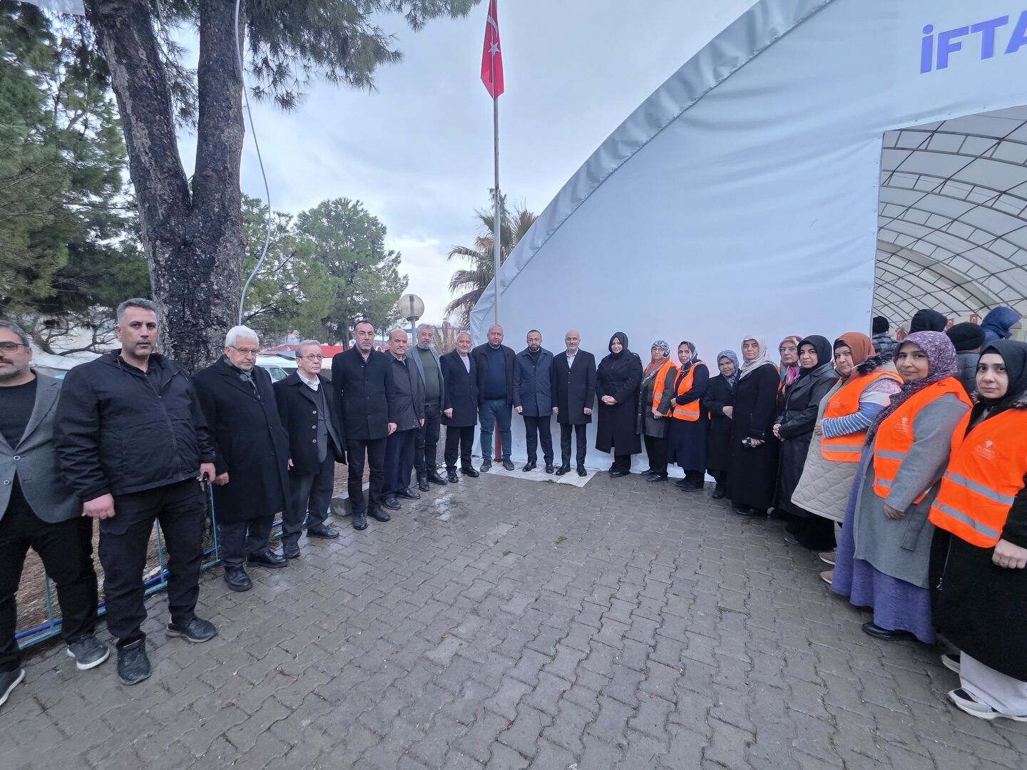 İl Başkanı Gül, Namık Kemal Mahallesi’nde Vatandaşlarla Buluştu5