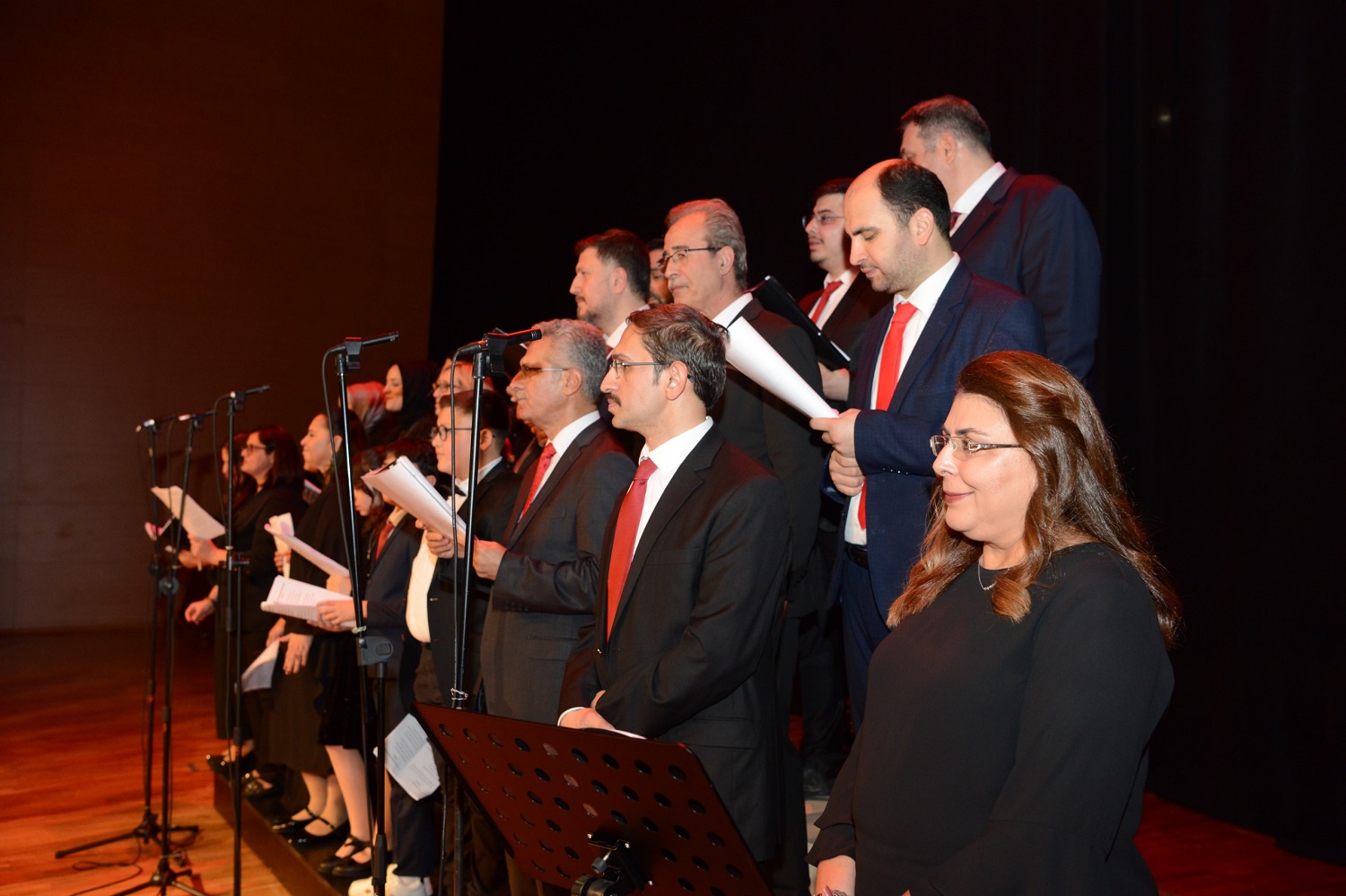 “İstanbul Şarkıları” Konseri Müzikseverlere Keyif Dolu Bir Akşam Yaşattı (2)