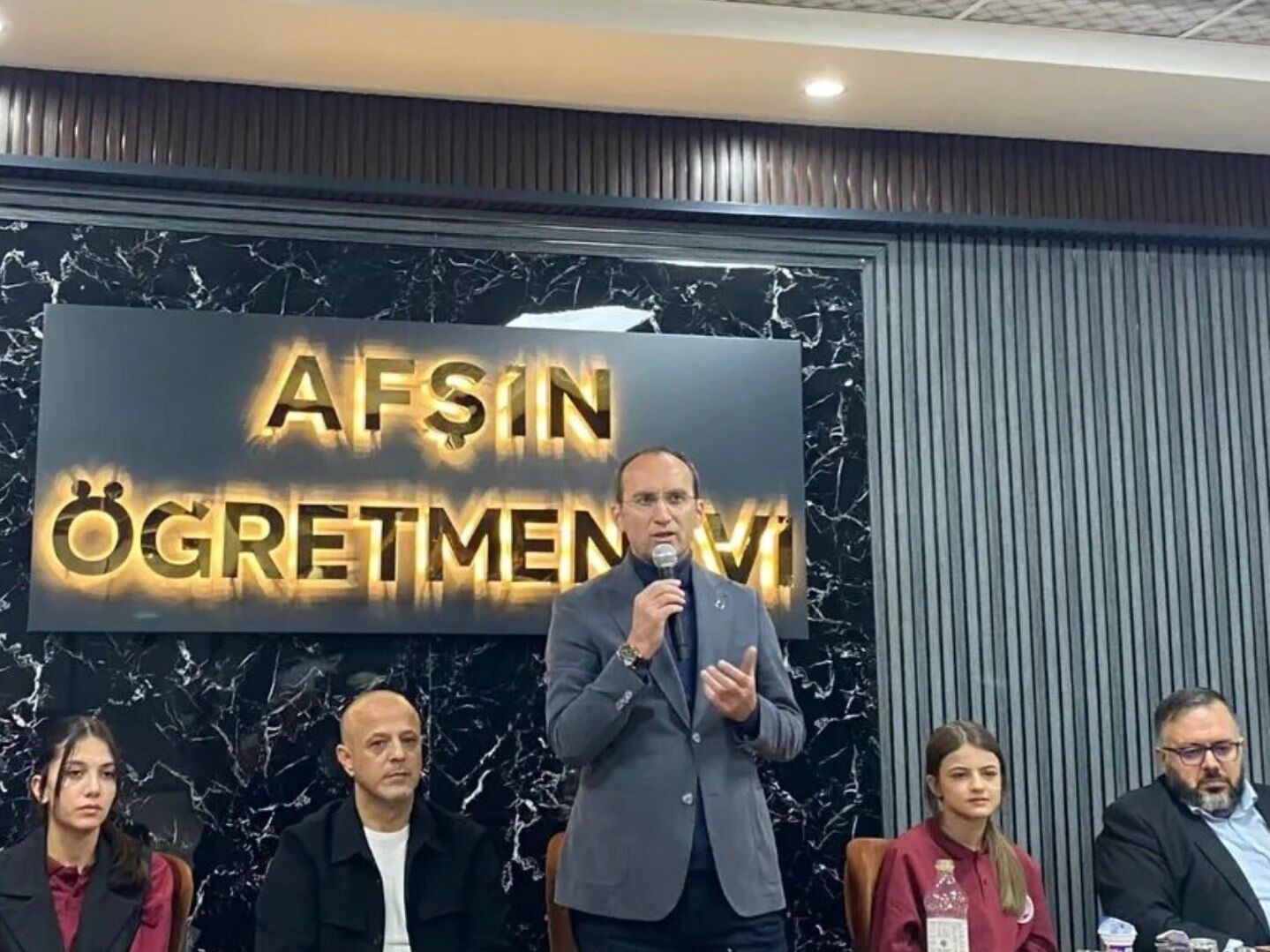 Kaymakam Sarıdoğan Ve Başkan Kıraç Öğrencilerle İftarda Buluştu5