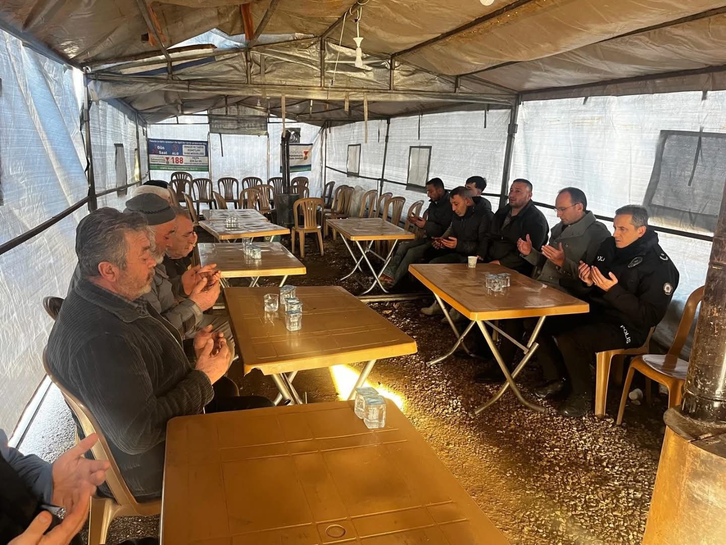 Kaymakam Sarıdoğan’dan Atalay Ailesine Taziye Ziyareti3