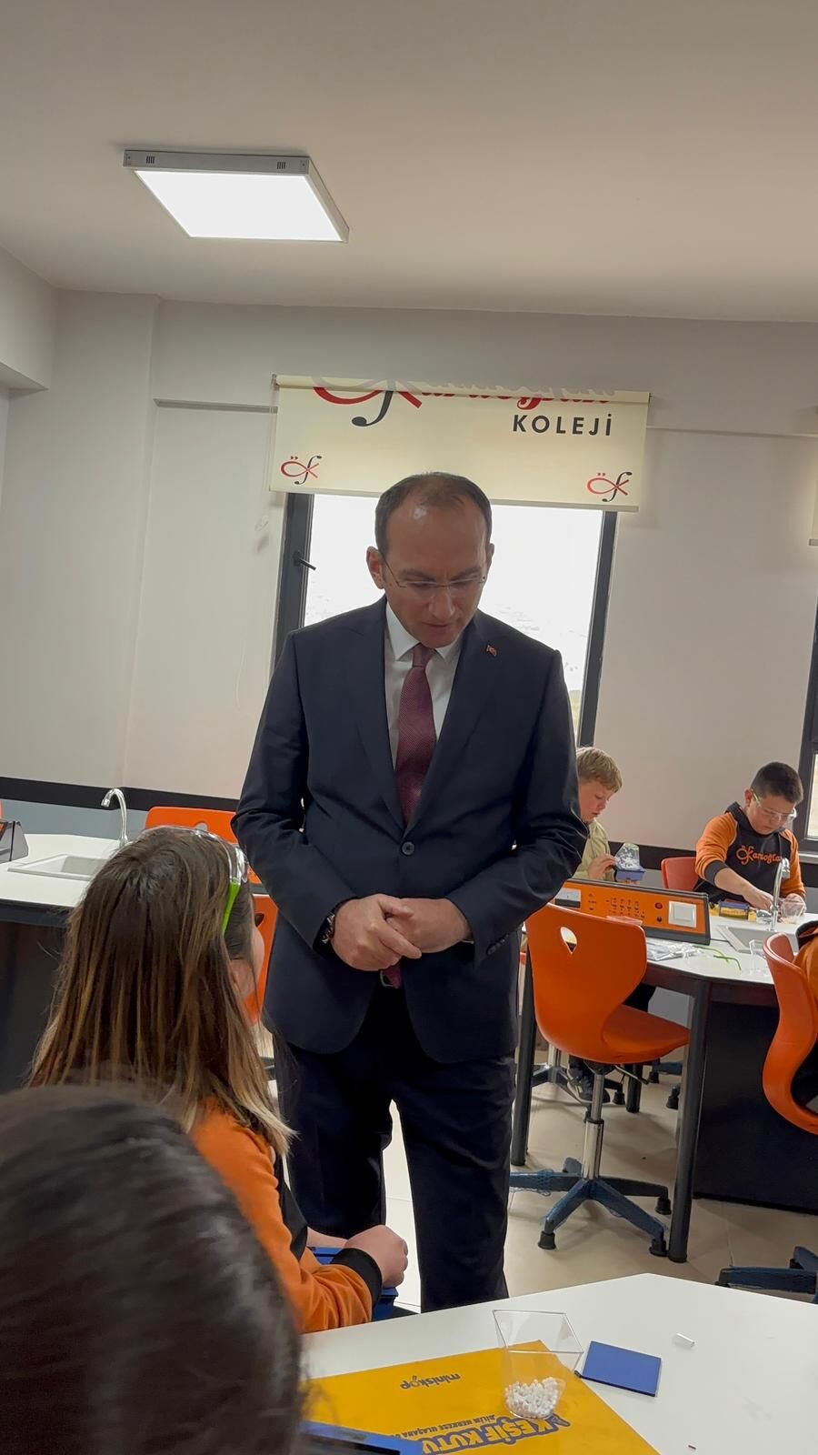 Kaymakam Sarıdoğan’dan Özel Karaoğlan Koleji’ne Ziyaret13