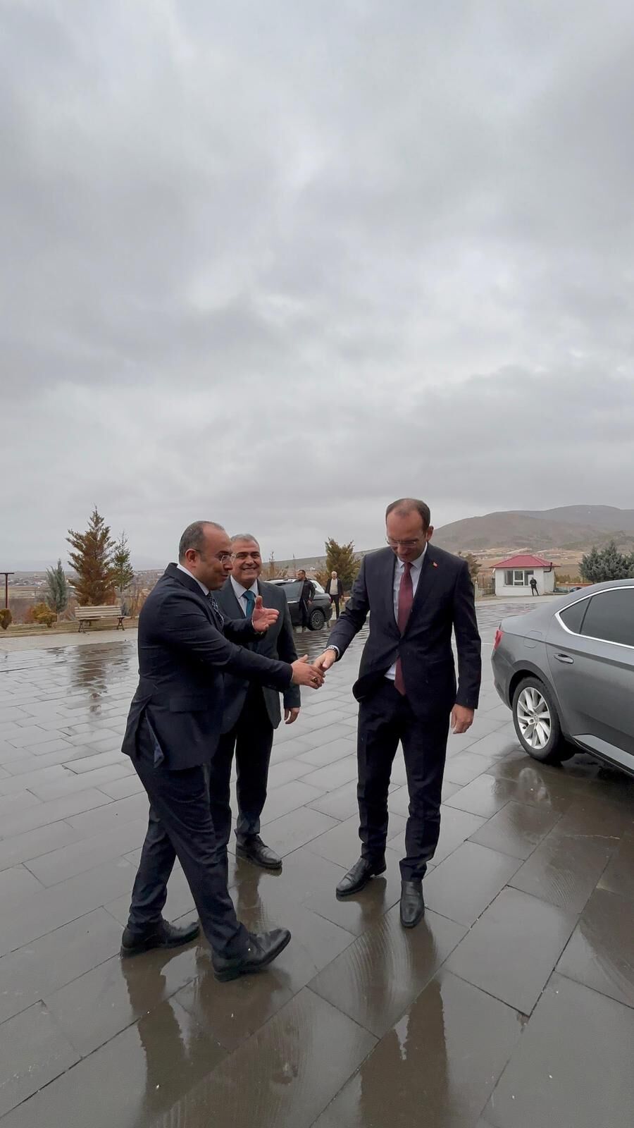 Kaymakam Sarıdoğan’dan Özel Karaoğlan Koleji’ne Ziyaret3-1