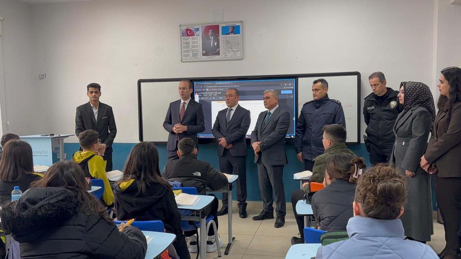 Kaymakam Sarıdoğan’dan Özel Karaoğlan Koleji’ne Ziyaret7-1