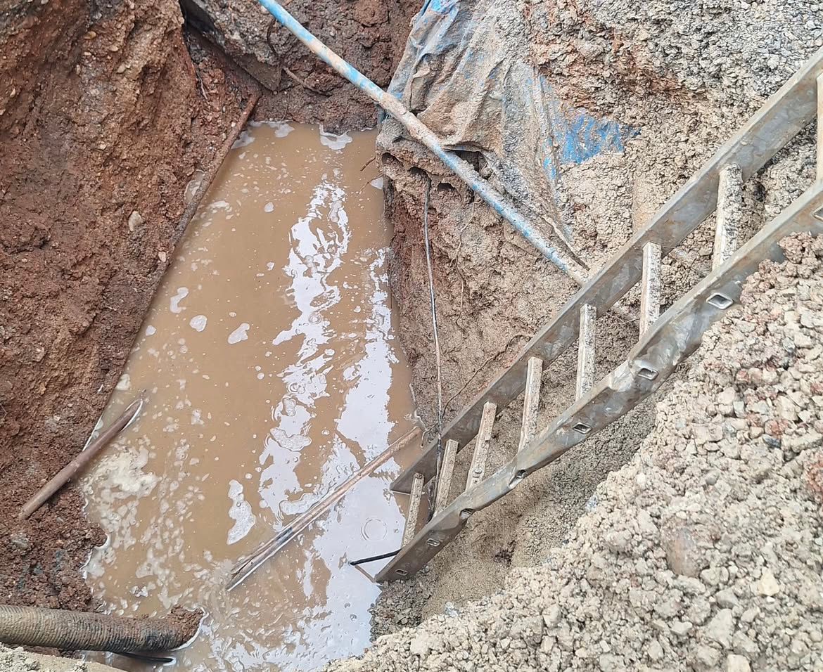 Kazı Esnasında Göçük Meydana Geldi Bir İşçi Yaralandı