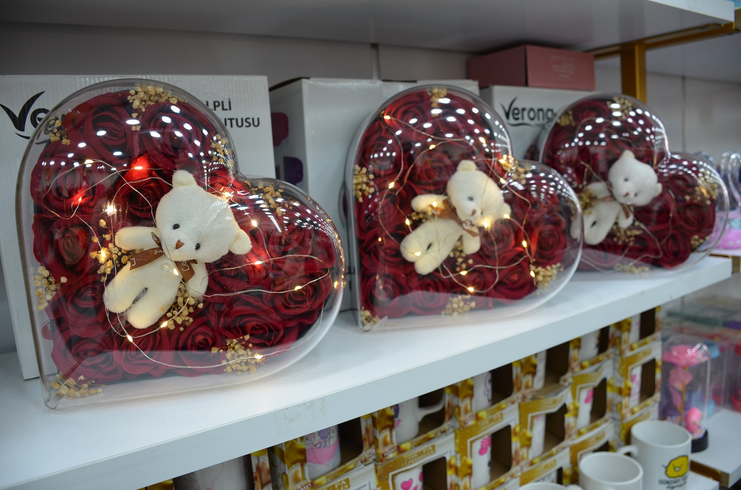 Koray Avm Ve Özge Aksu Güzellik Studio’dan 14 Şubat Sevgililer Günü’ne Özel Büyük Kampanya (22)