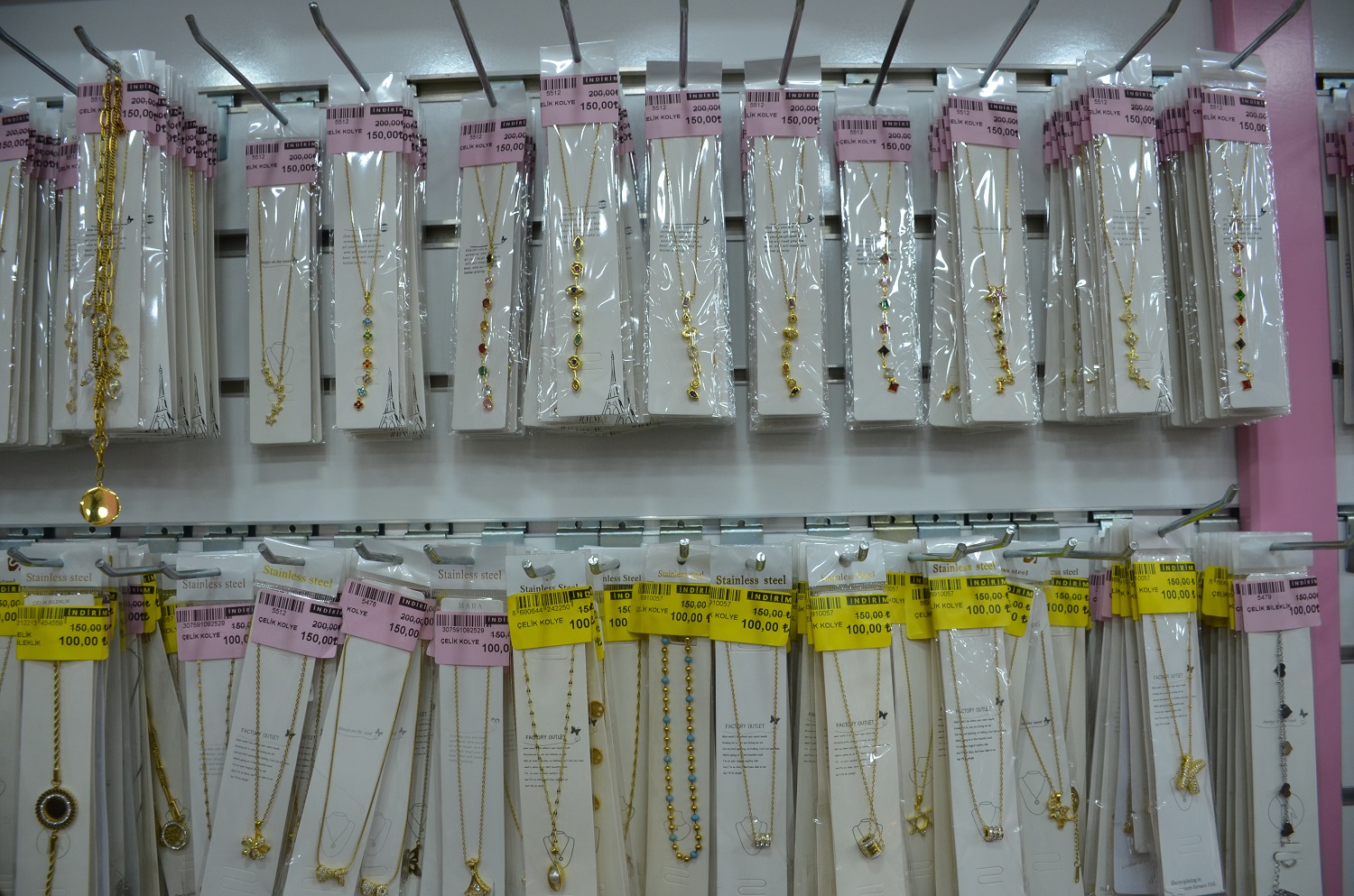 Koray Avm Ve Özge Aksu Güzellik Studio’dan 14 Şubat Sevgililer Günü’ne Özel Büyük Kampanya (4)