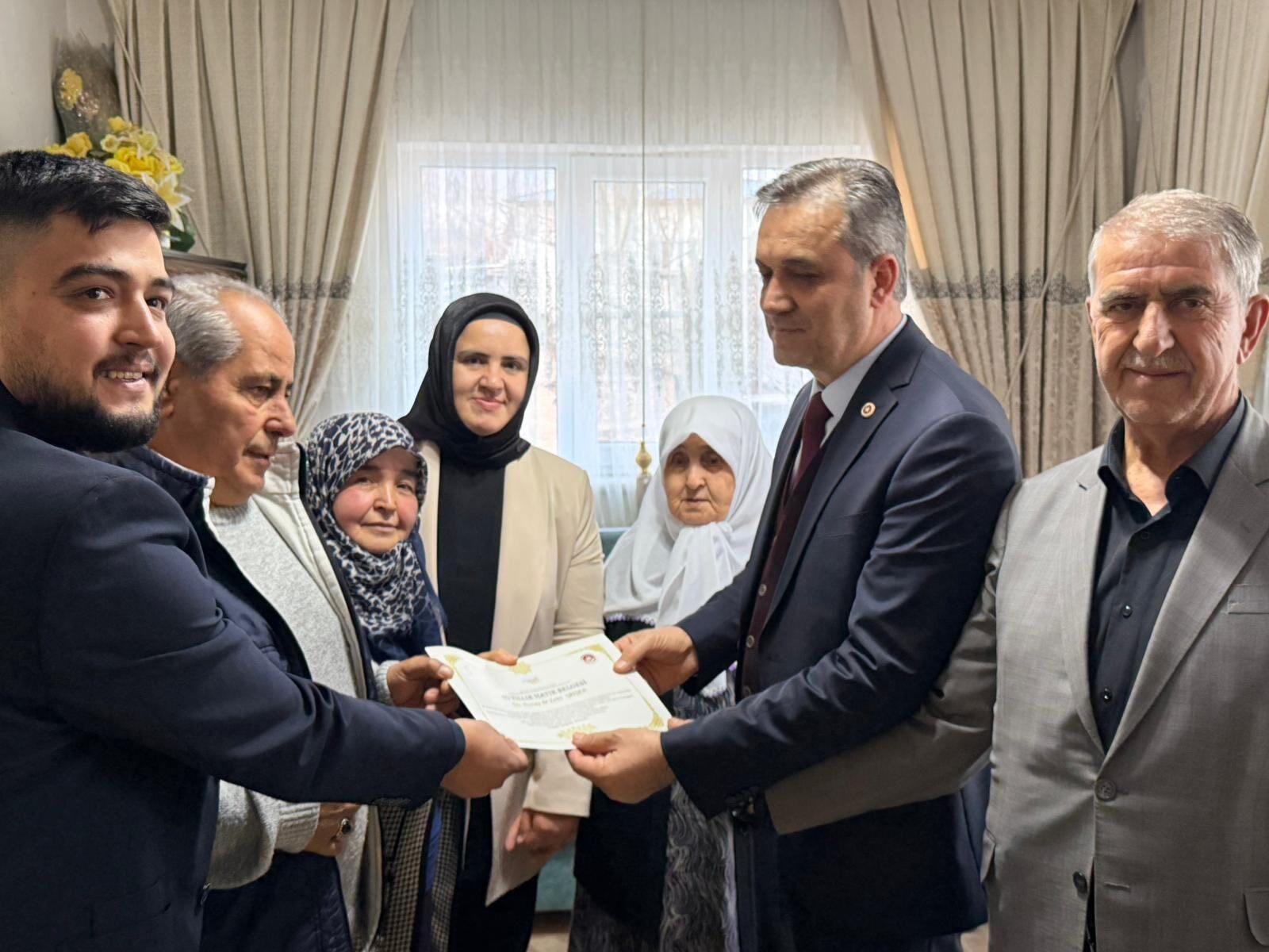 Milletvekili Kurt, Ekinözü’nde Yoğun Temaslarda Bulundu5