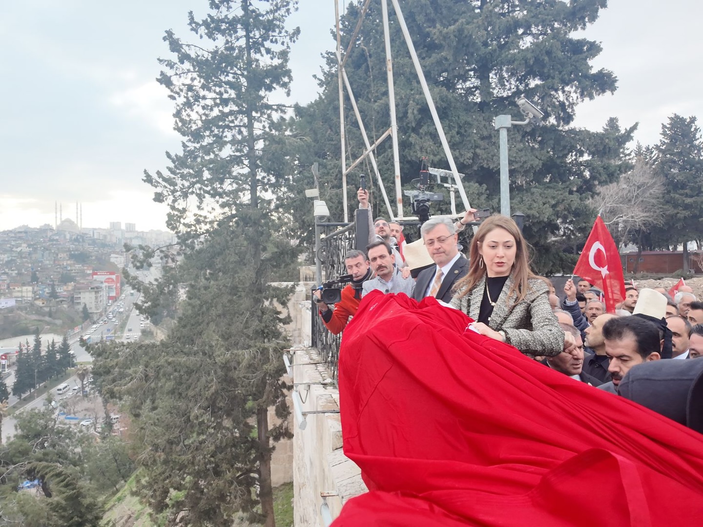 Milletvekili Zuhal Karakoç (3)