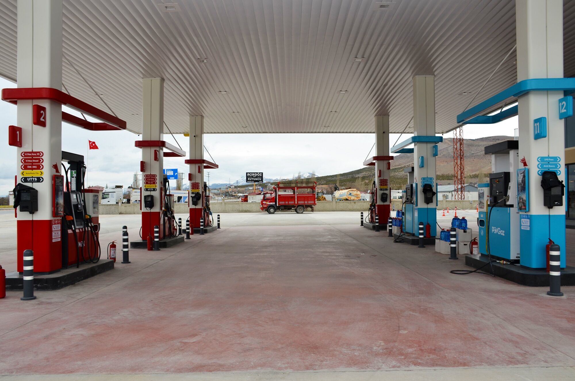 Petrol Ofisi, Erçene Mahallesi’nde Hizmete Açıldı (4)